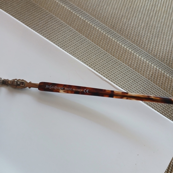 Sunglasses - Picture 2 of 4